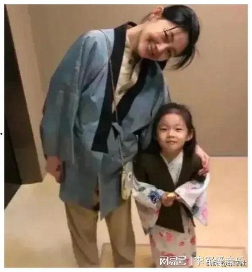 娱乐圈吃瓜头像图片高清  第2张 娱乐圈吃瓜头像图片高清  第2张